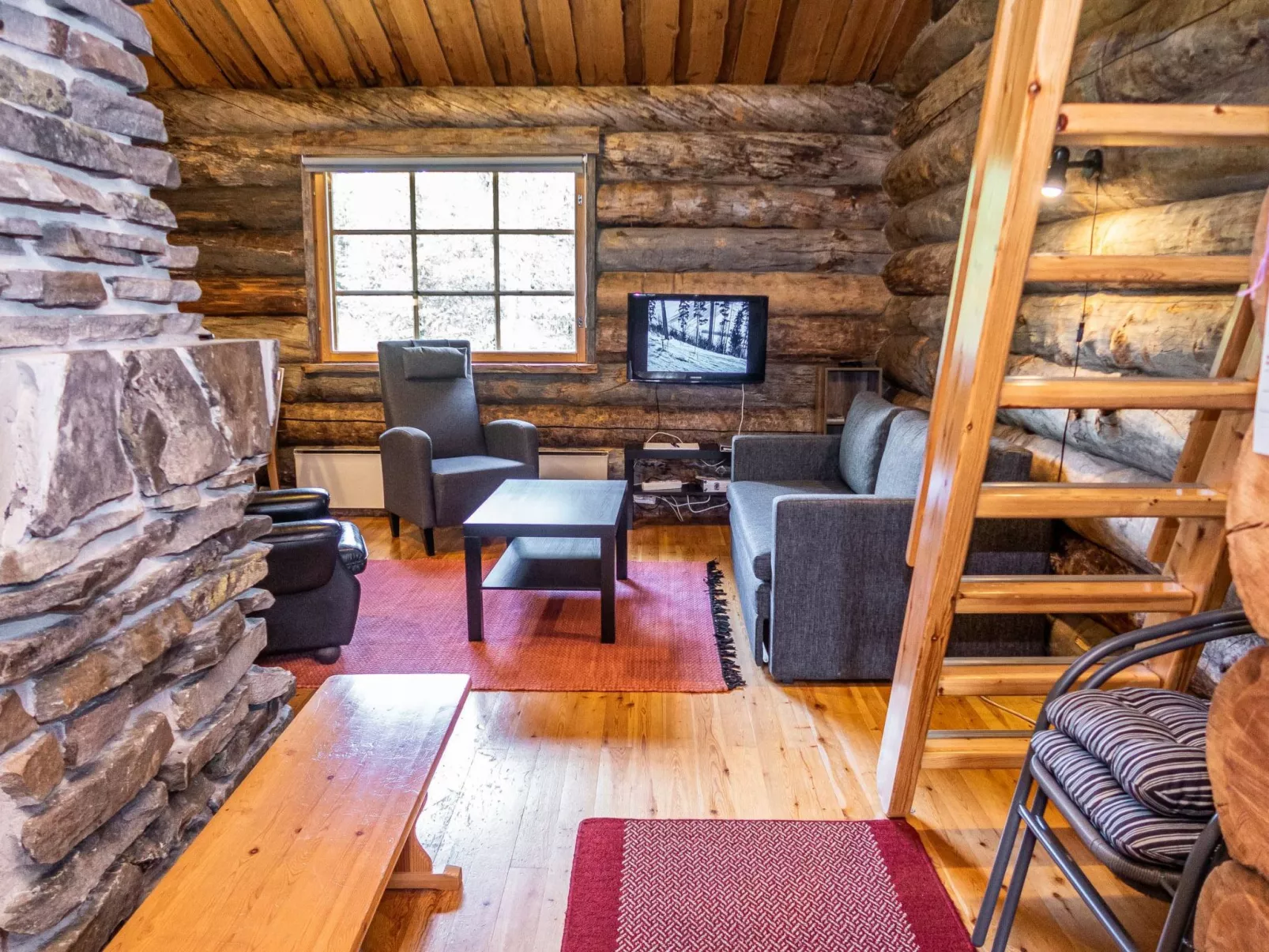 Pajuruka 2 a 1-Inside