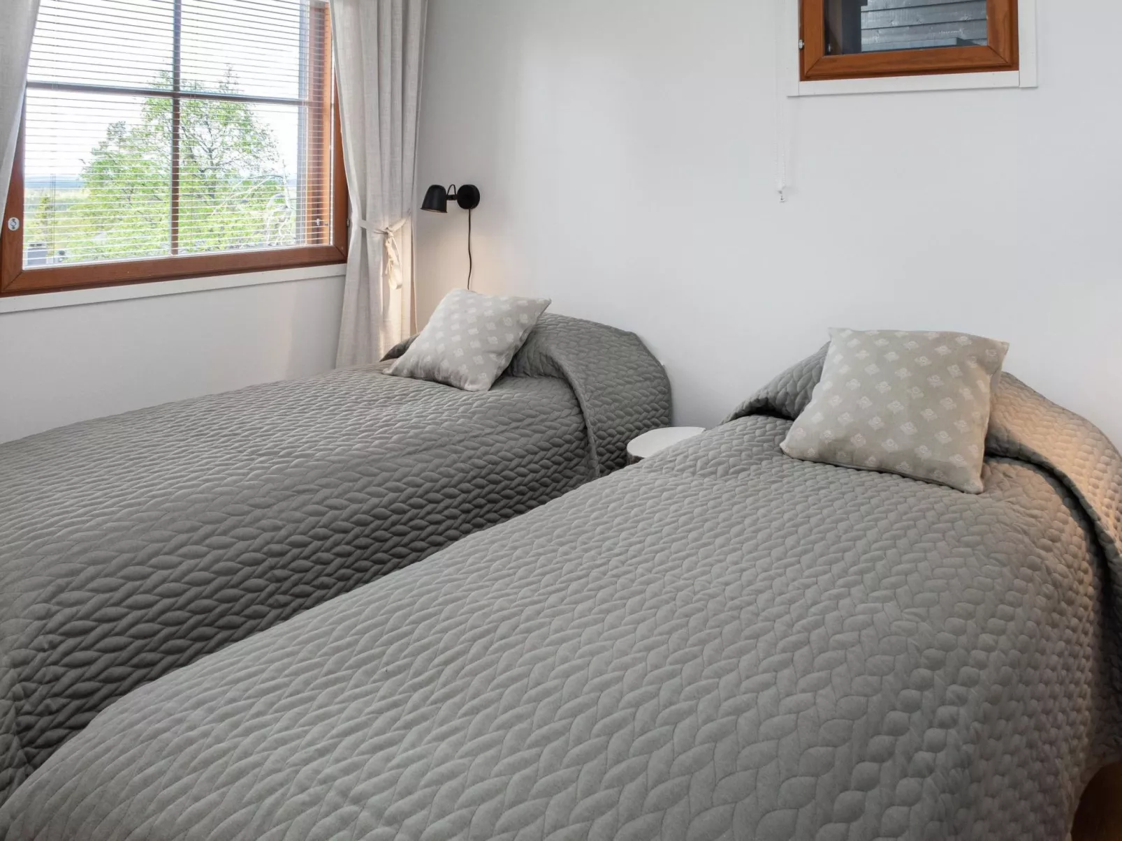 Karhunvartijan linna b16-Drinnen