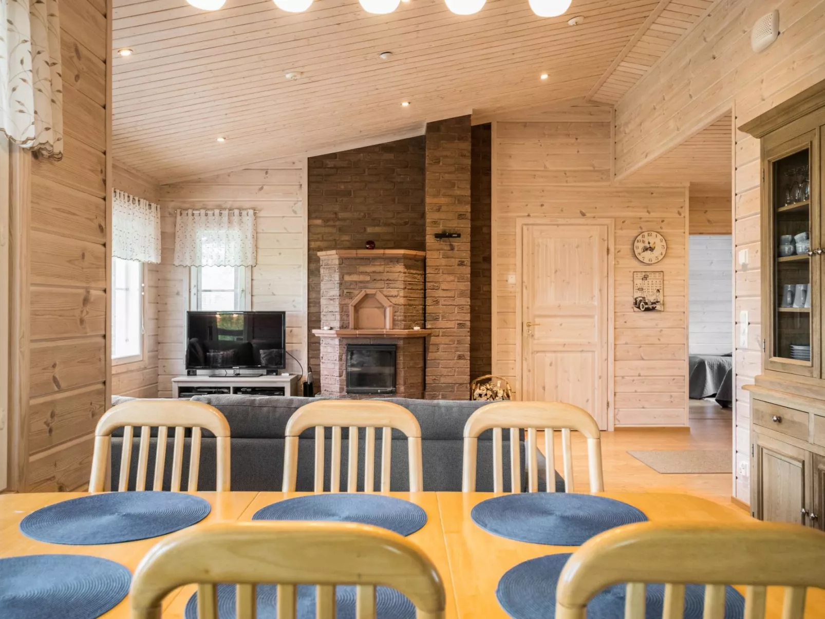 Kanervarinne-Drinnen