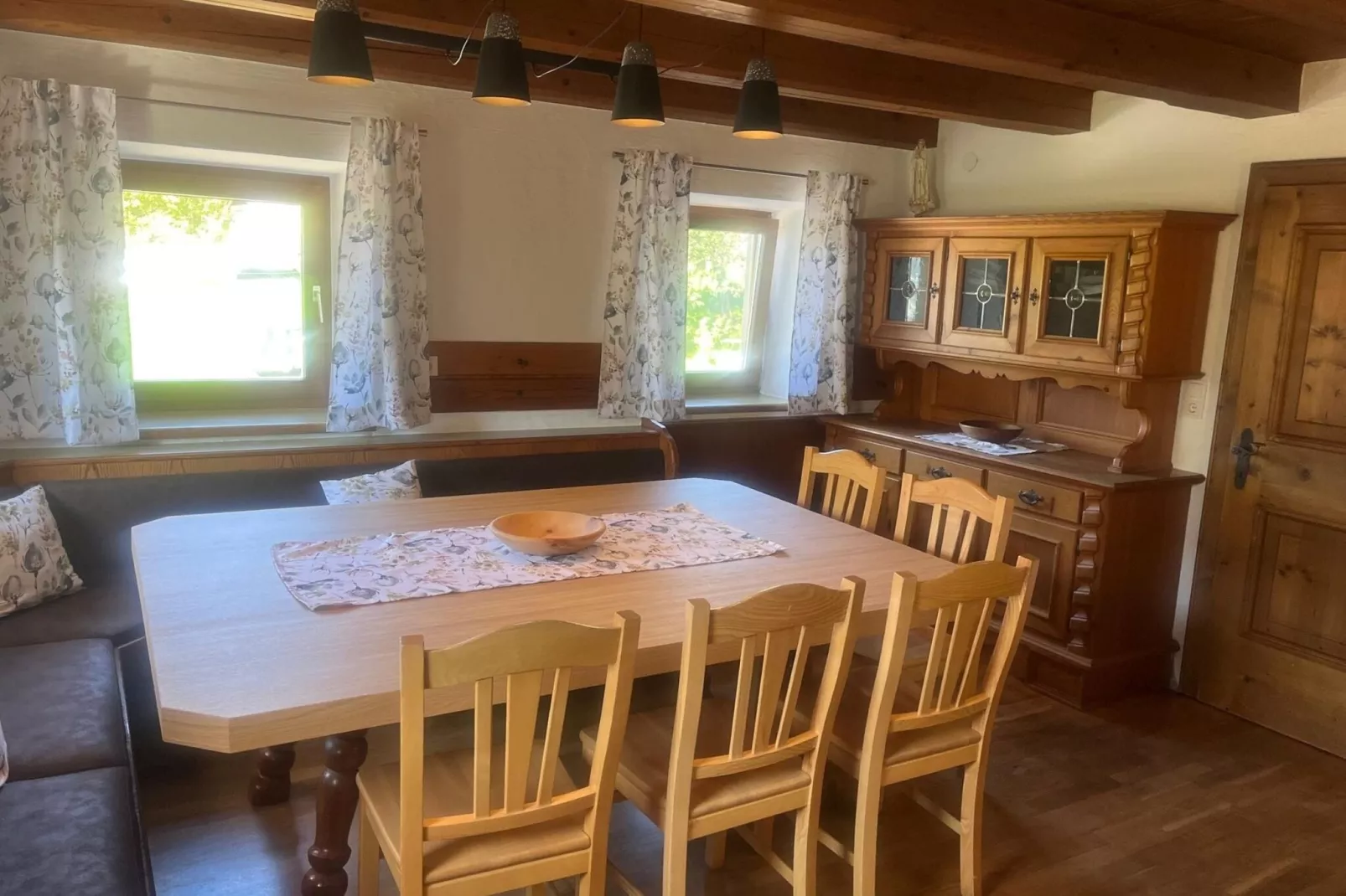 Bauernhaus Stoanerbauer-Dining room