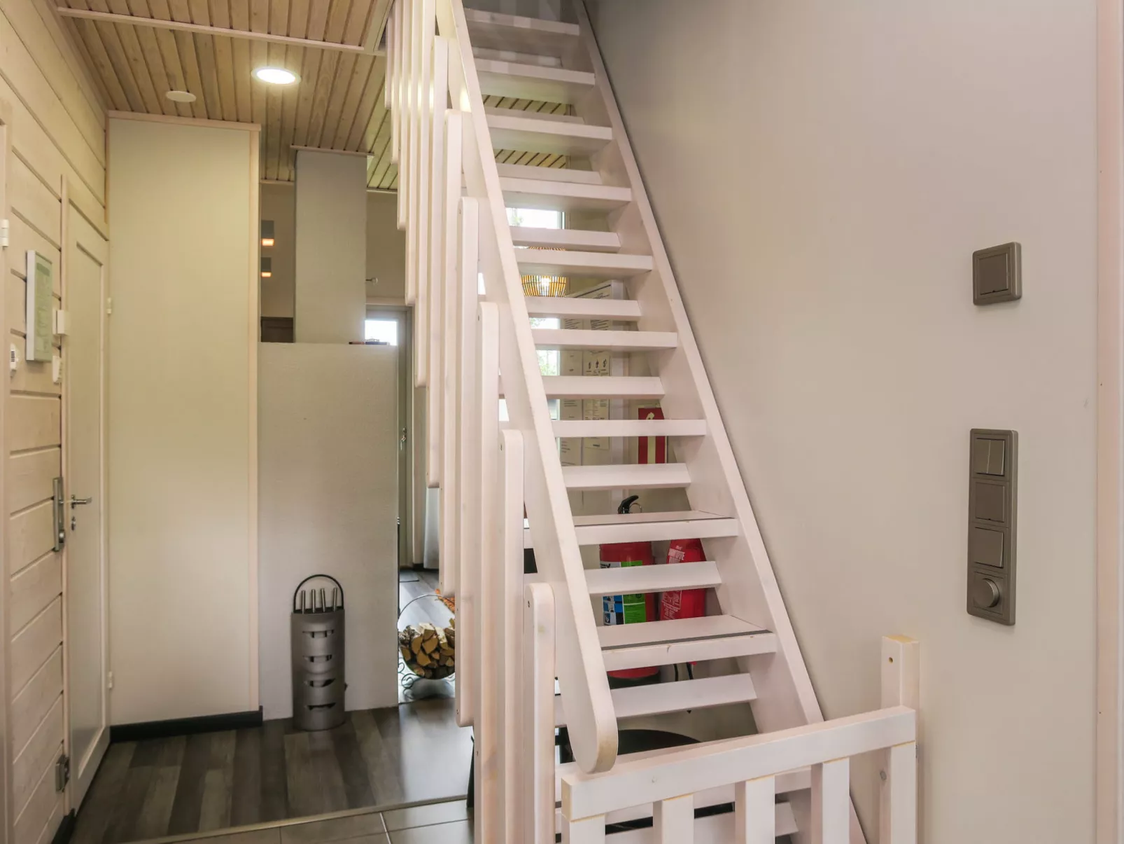 Villa vuosseli a 1-Inside