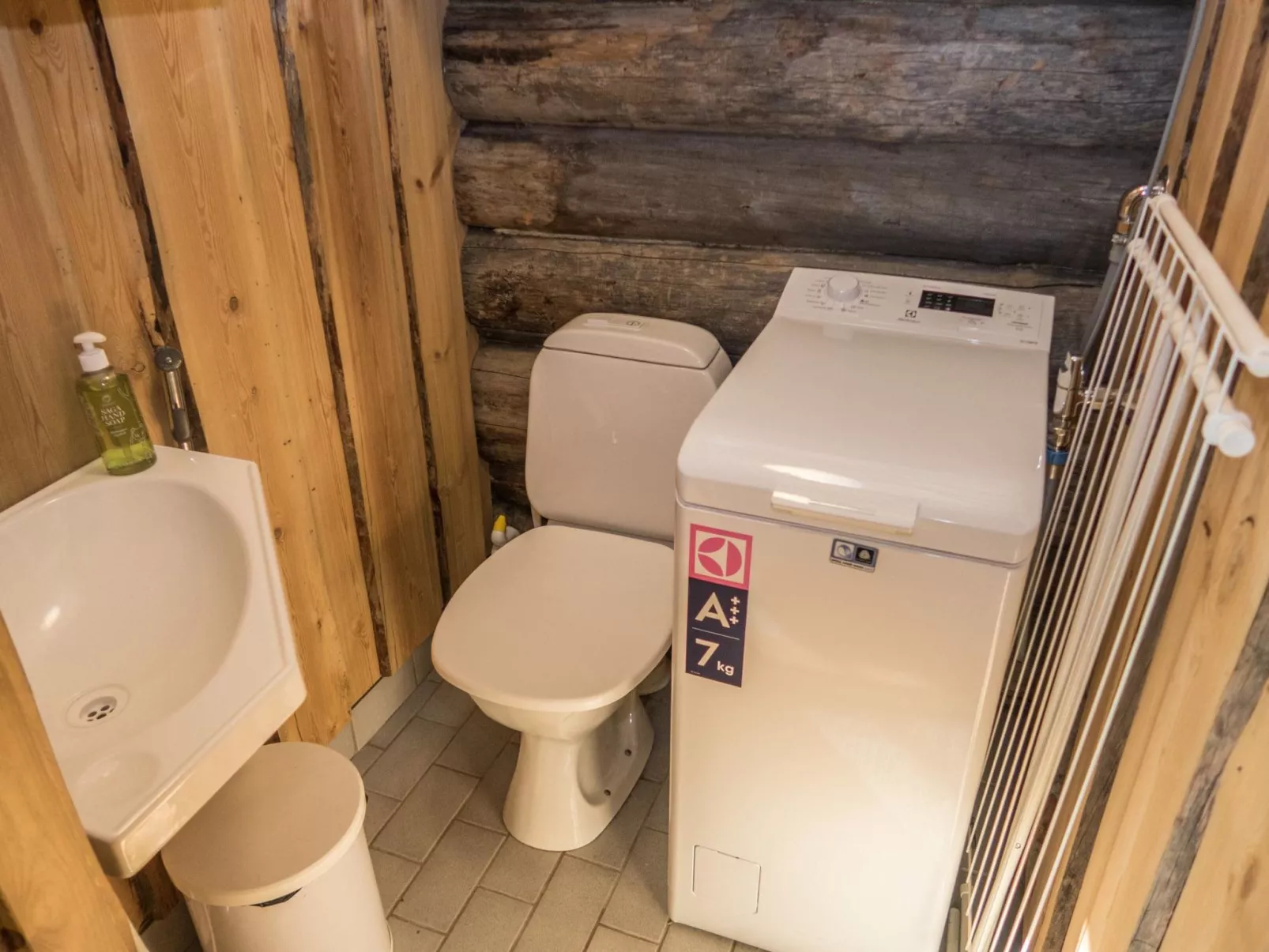 Nousujohde c1-Dedans