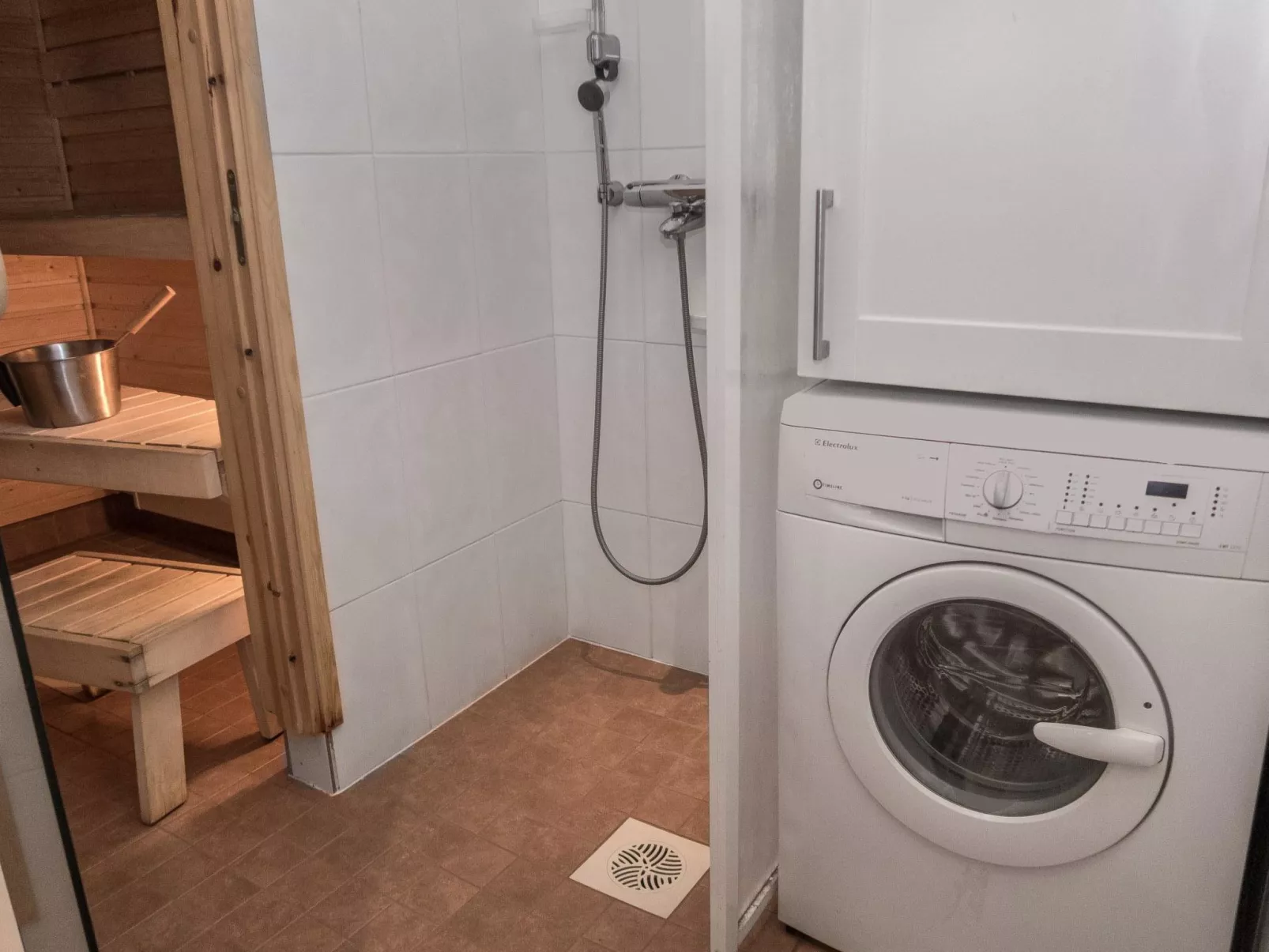 Karhunvartijan linna b14-Inside