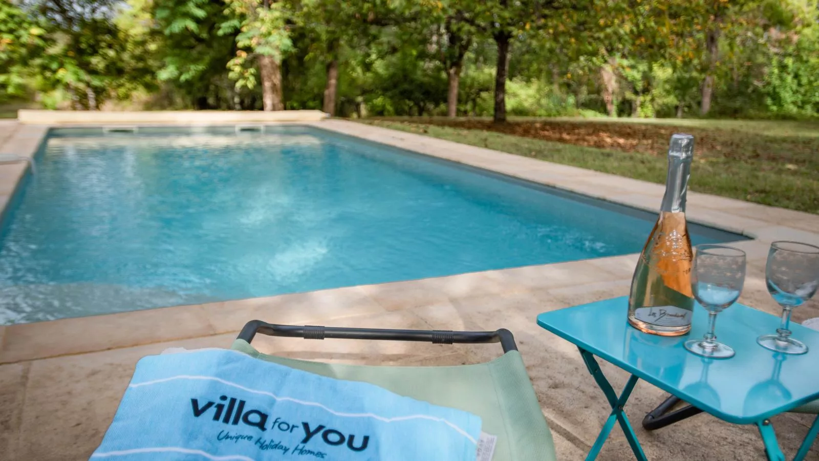 Les Follets-Pool