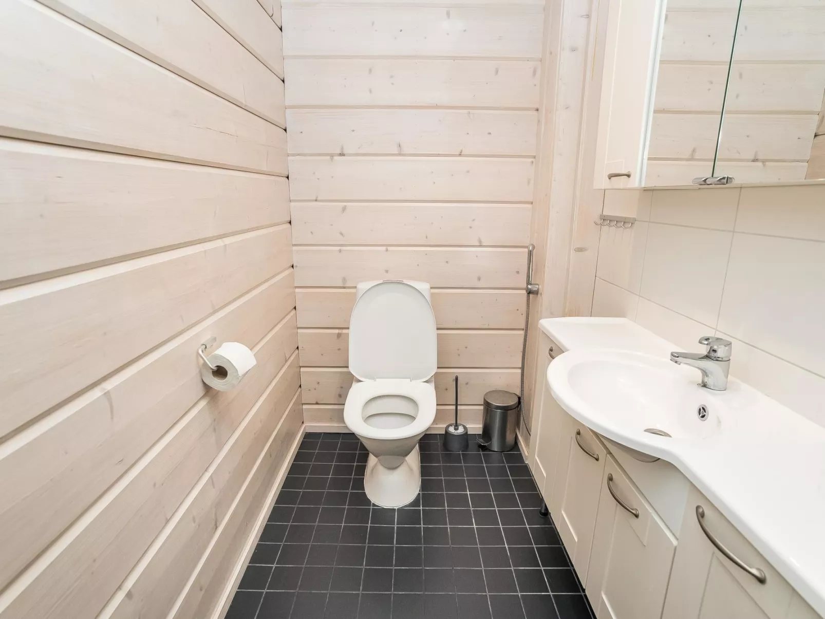 Rukanloisto b-Inside