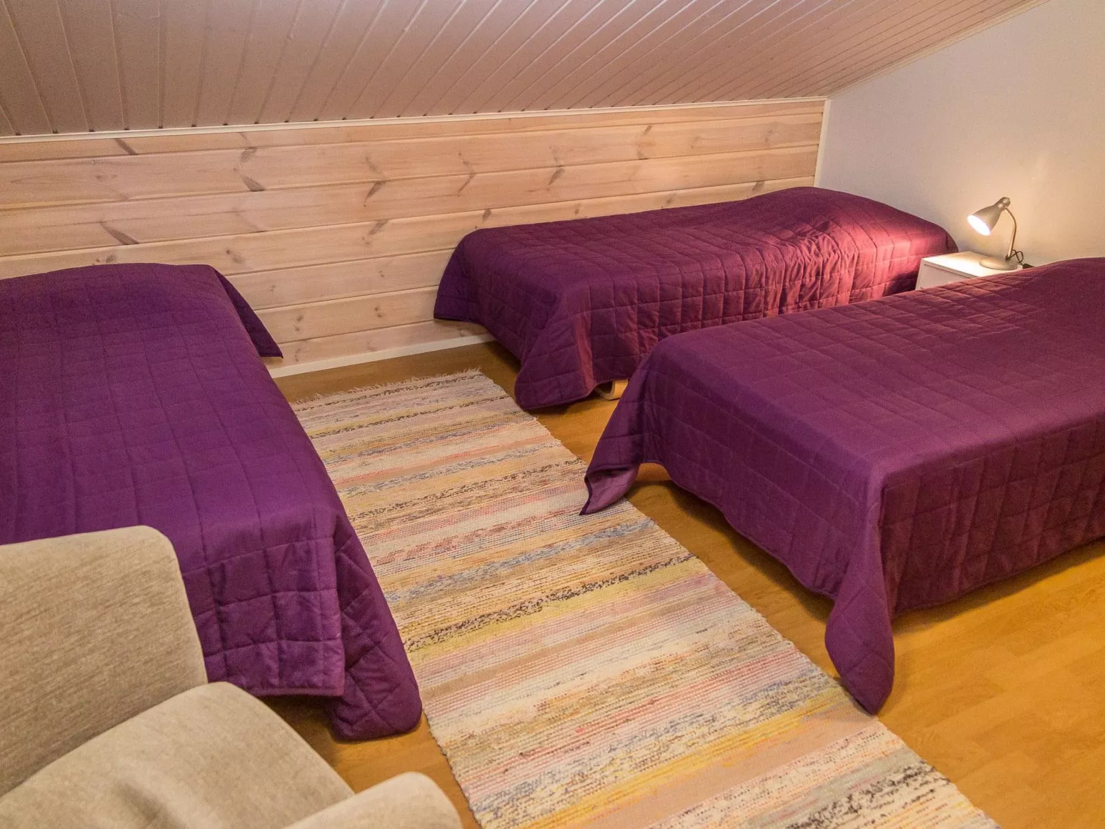 Karitahko a 2-Dedans