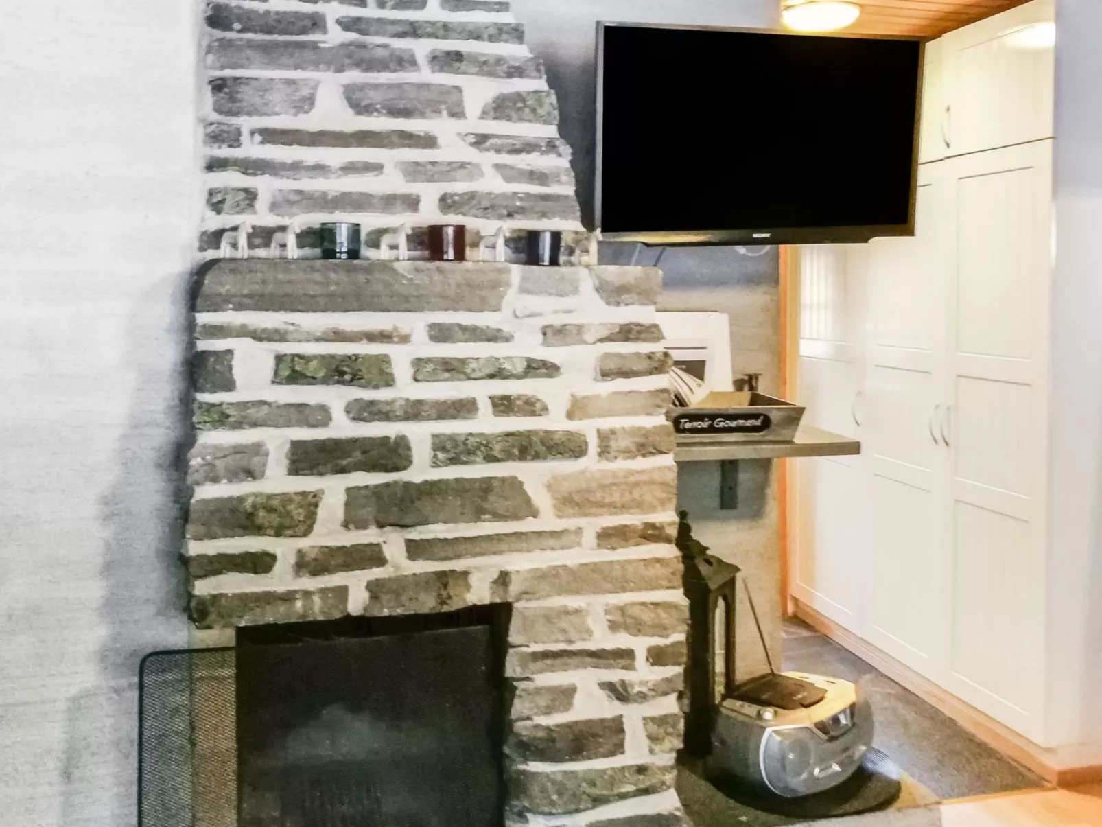 Vuokatinportti b 9-Dedans