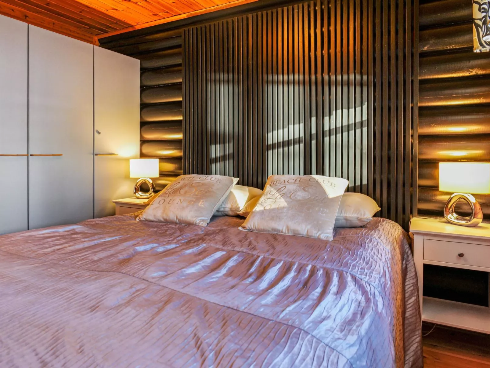 Kolin vernetti 1-Dedans