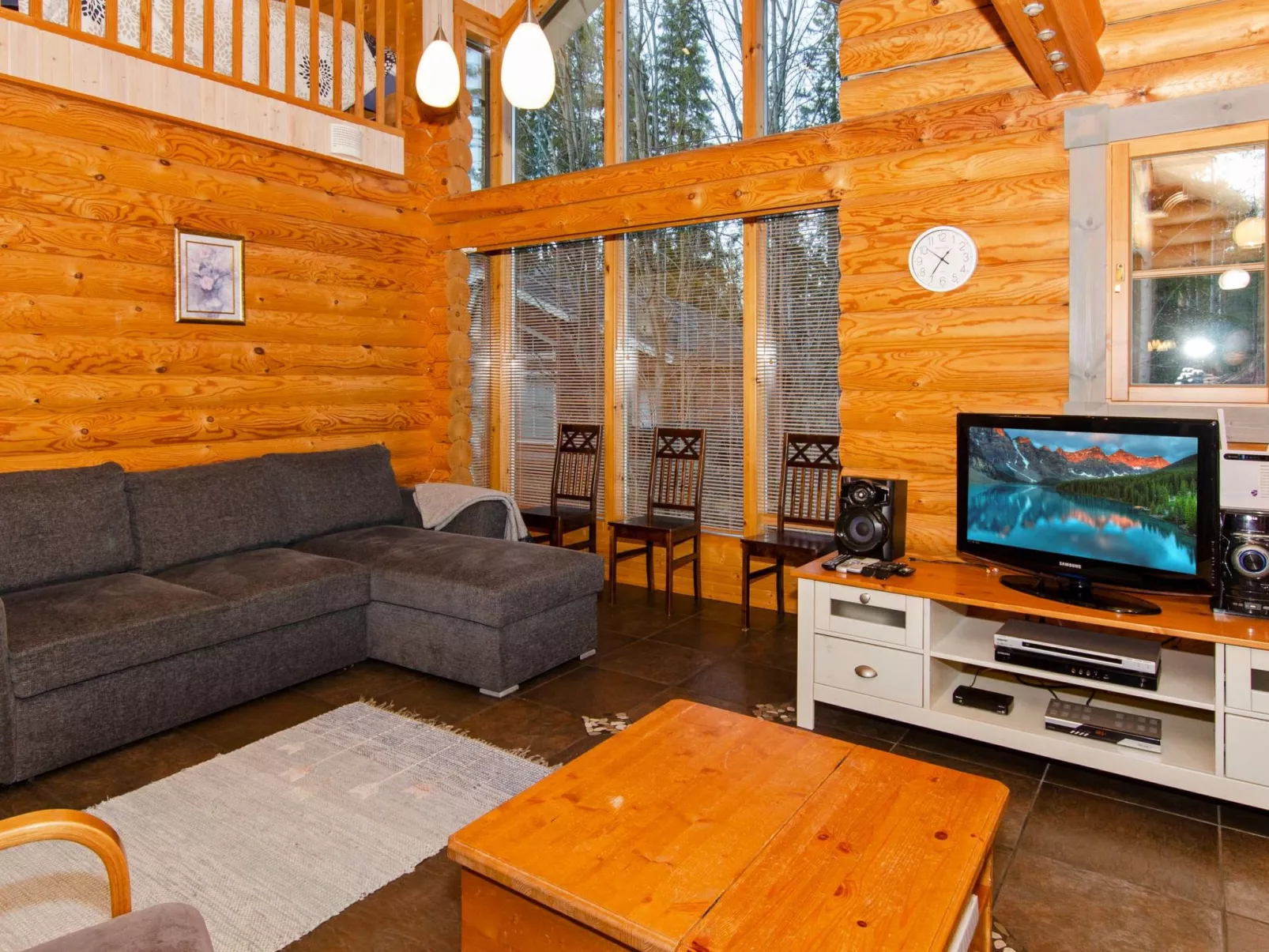 Amero purnu 3-Dedans