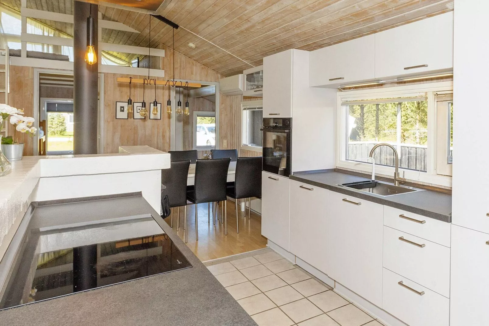 10 person holiday home in Saltum-By Traum-Indoor
