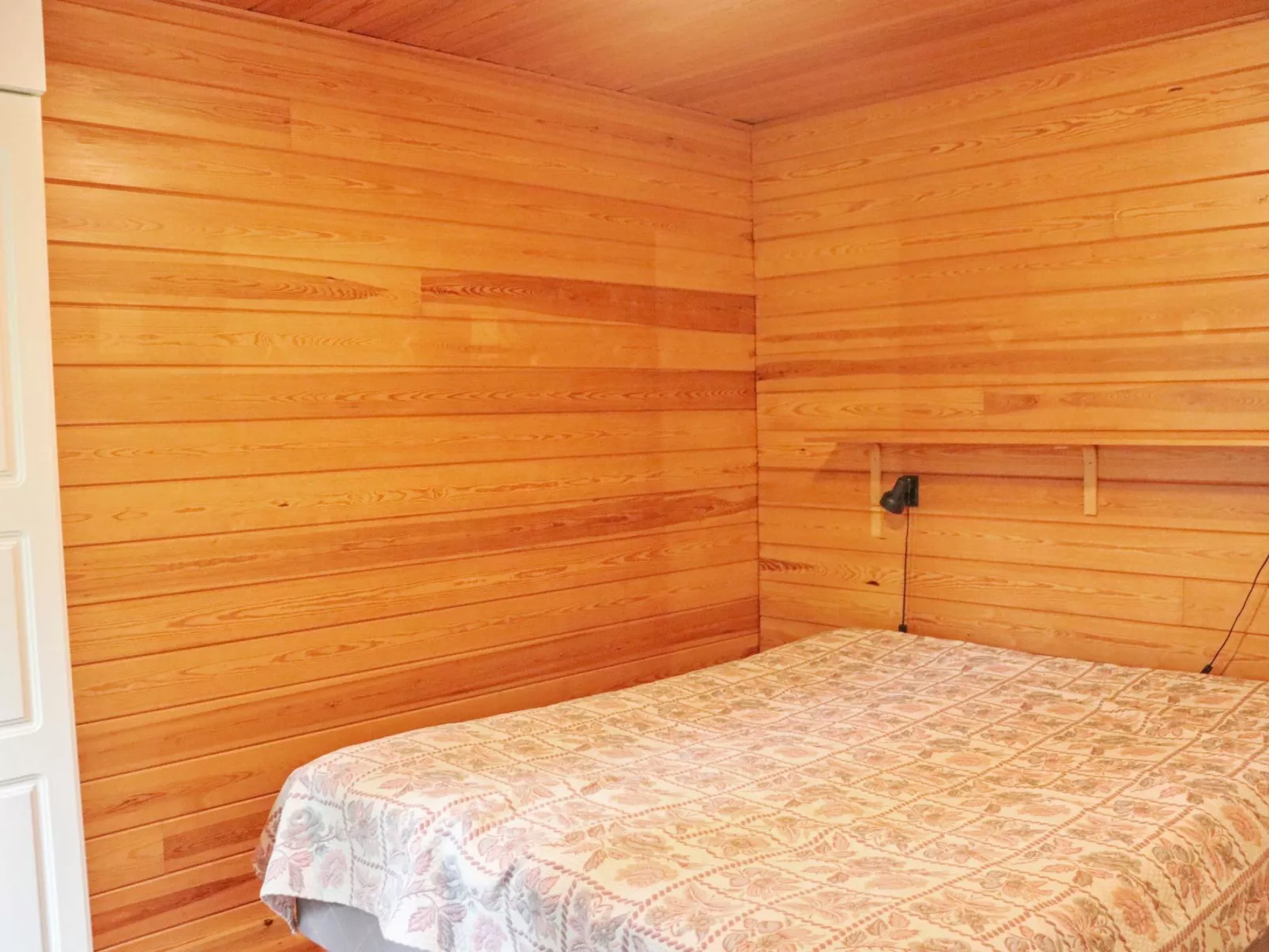 Hyryn herra mökki-Dedans