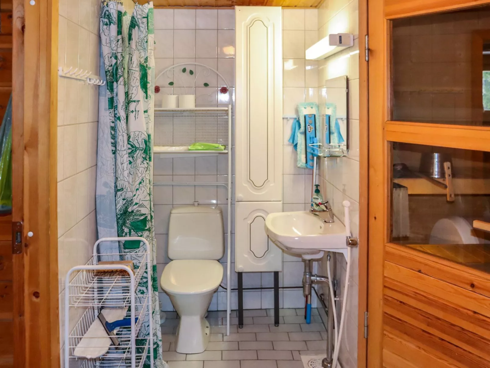 Millantupa paritalo-Dedans