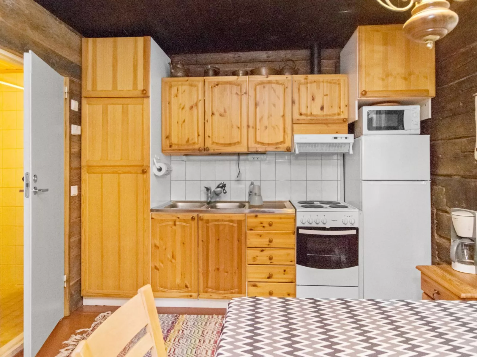 Santerin torppa-Inside