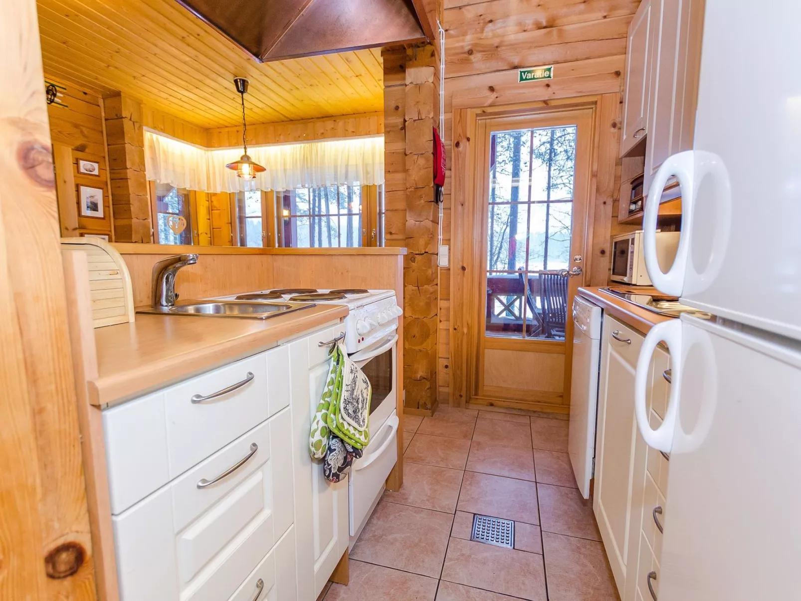 Villa käpytikka-Dedans