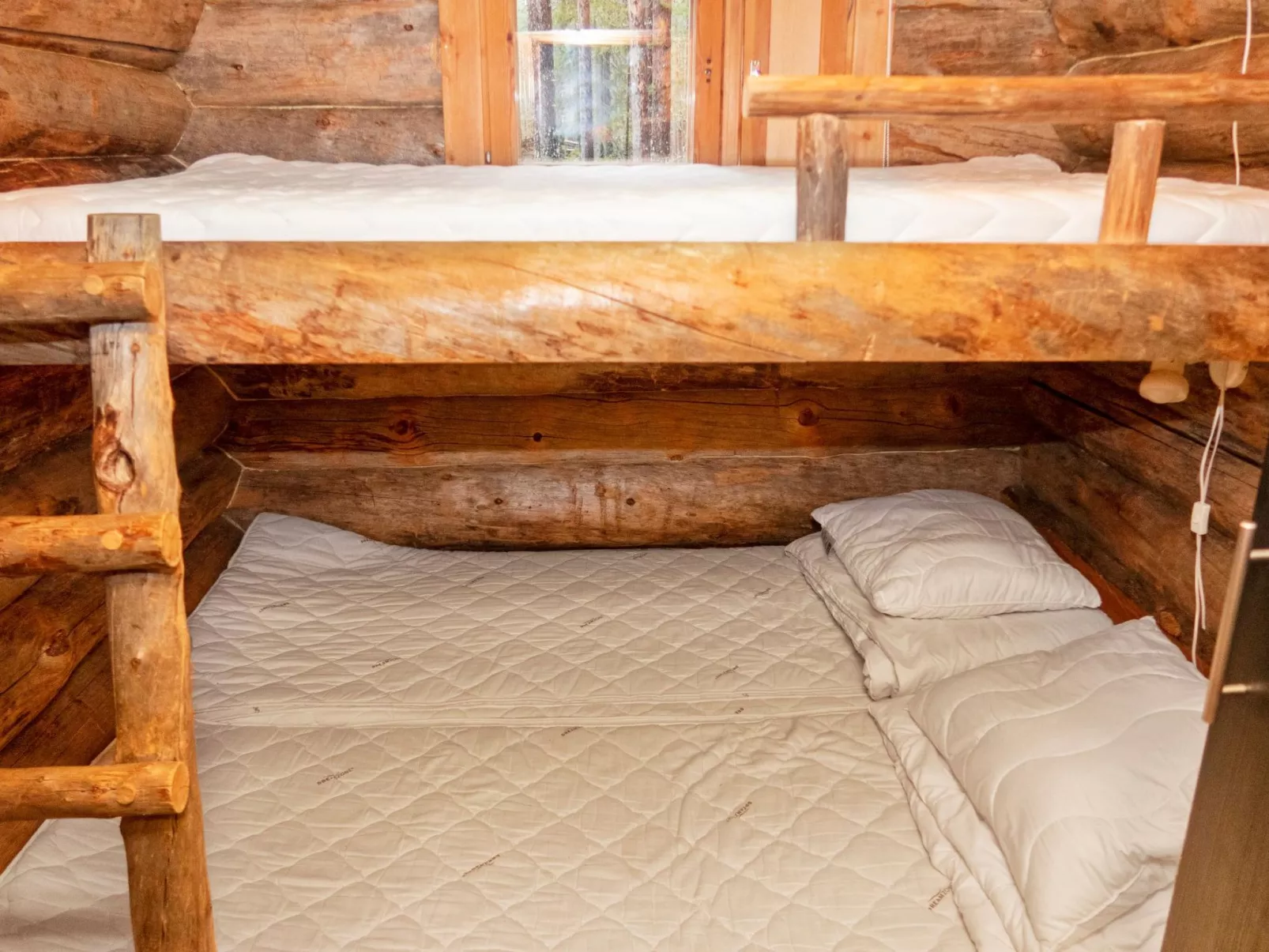 Hakojärven kelomajat 2-Dedans