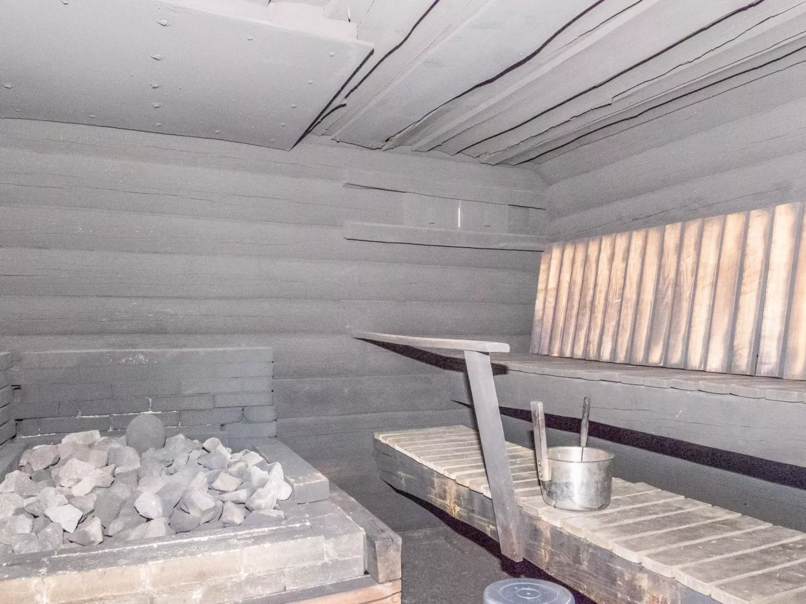 Kaidan kunkku-Dedans