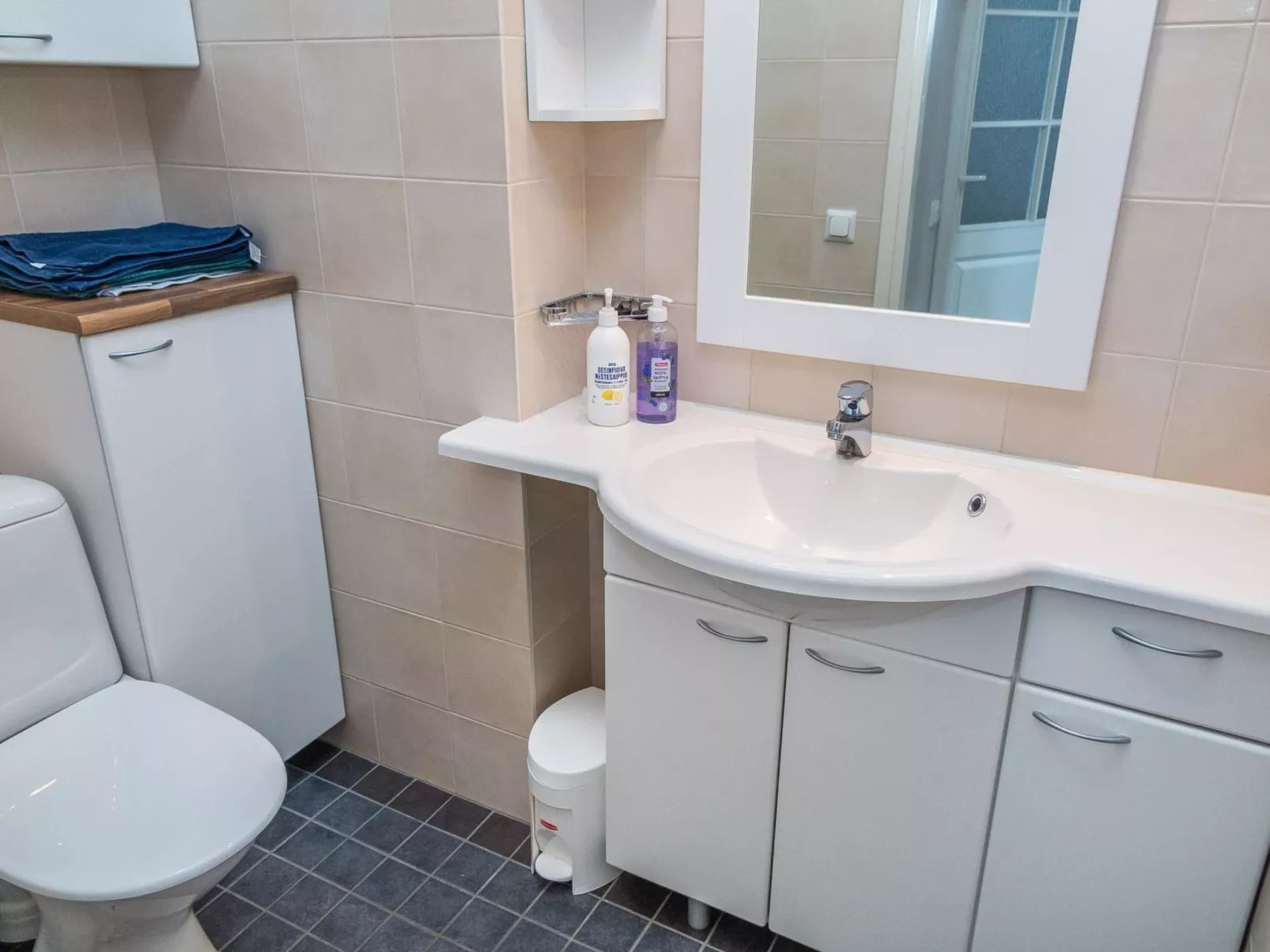 Tahkonkallio 34 b-Inside