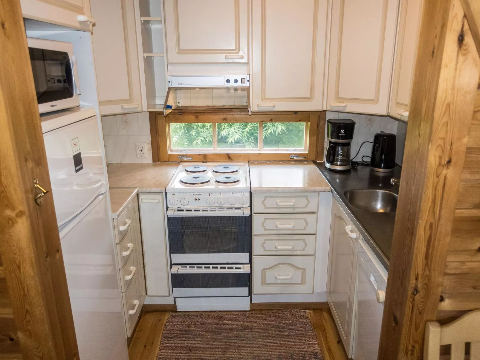 Mansikkaranta 2-Dedans