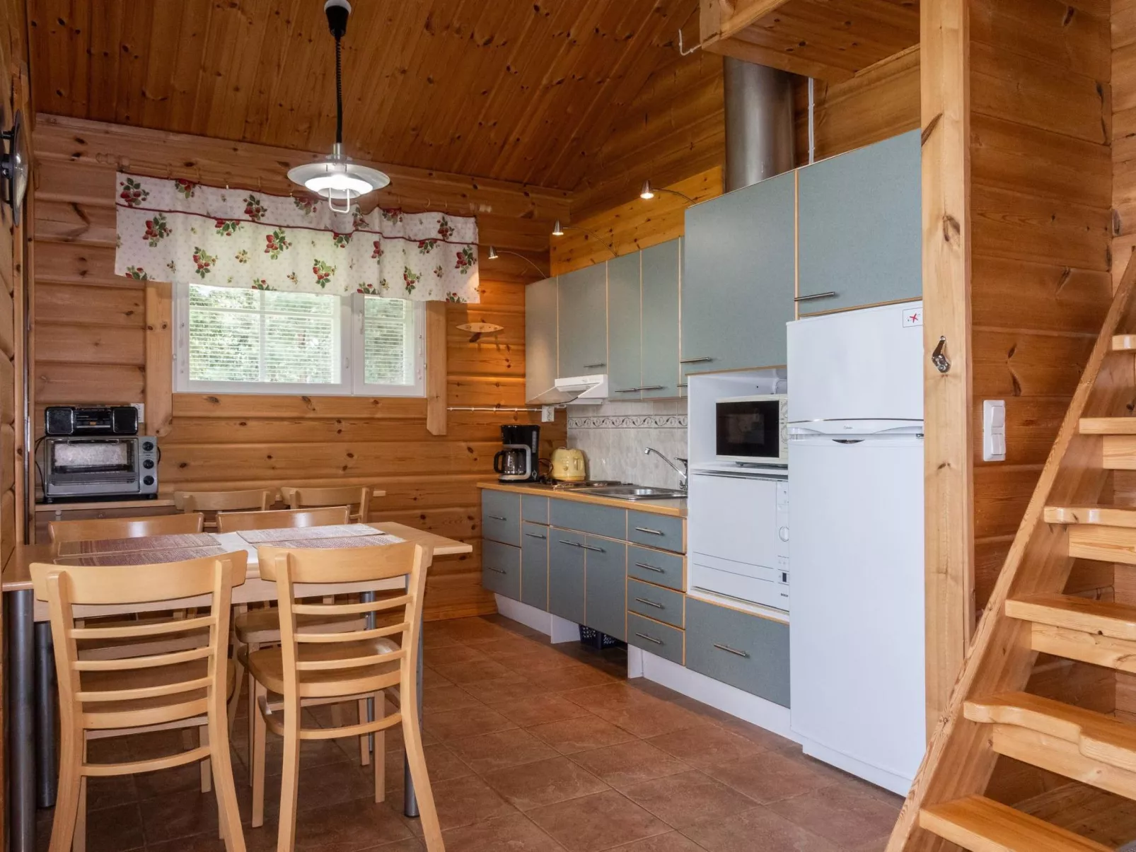 Mansikkaranta 3, osittain esteetön-Dedans