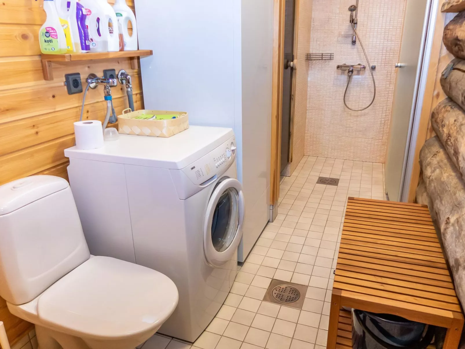 Villa olivia-Drinnen