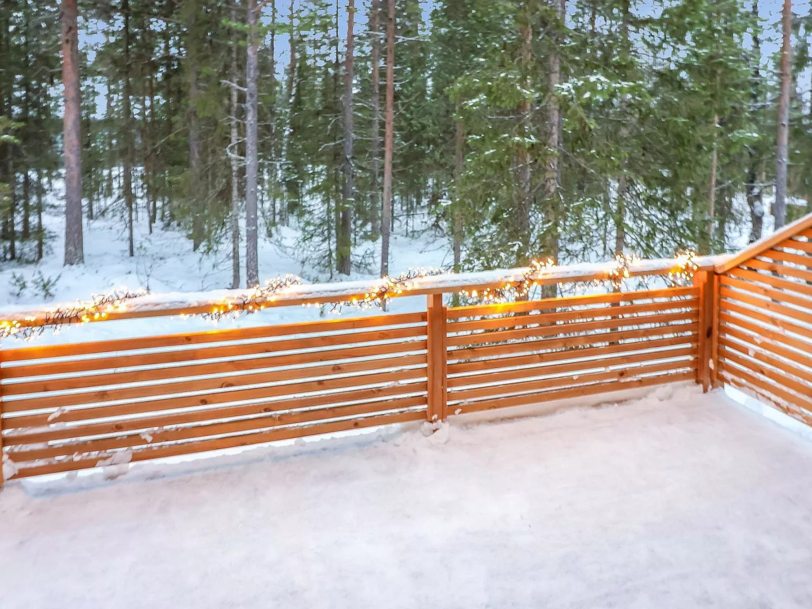 Hossanmukka 8 b 2-Dedans