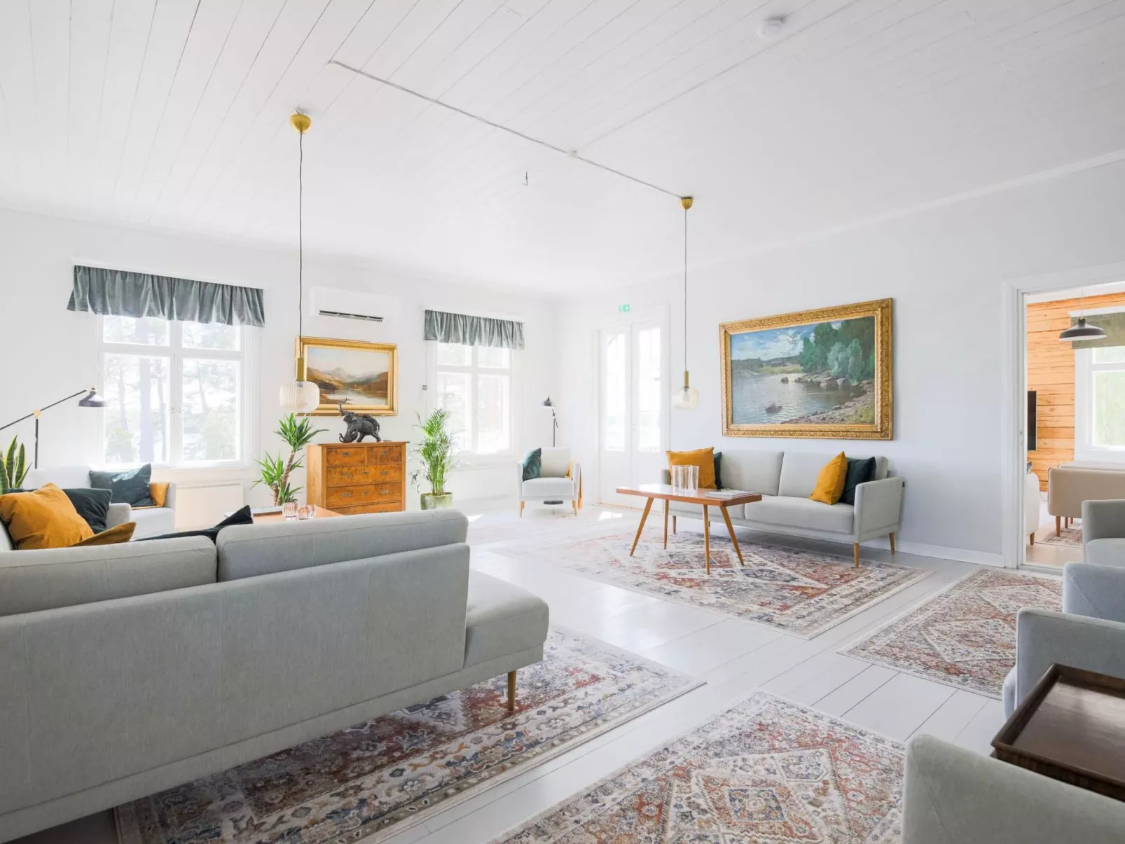 Kapteenin huvilat-Inside