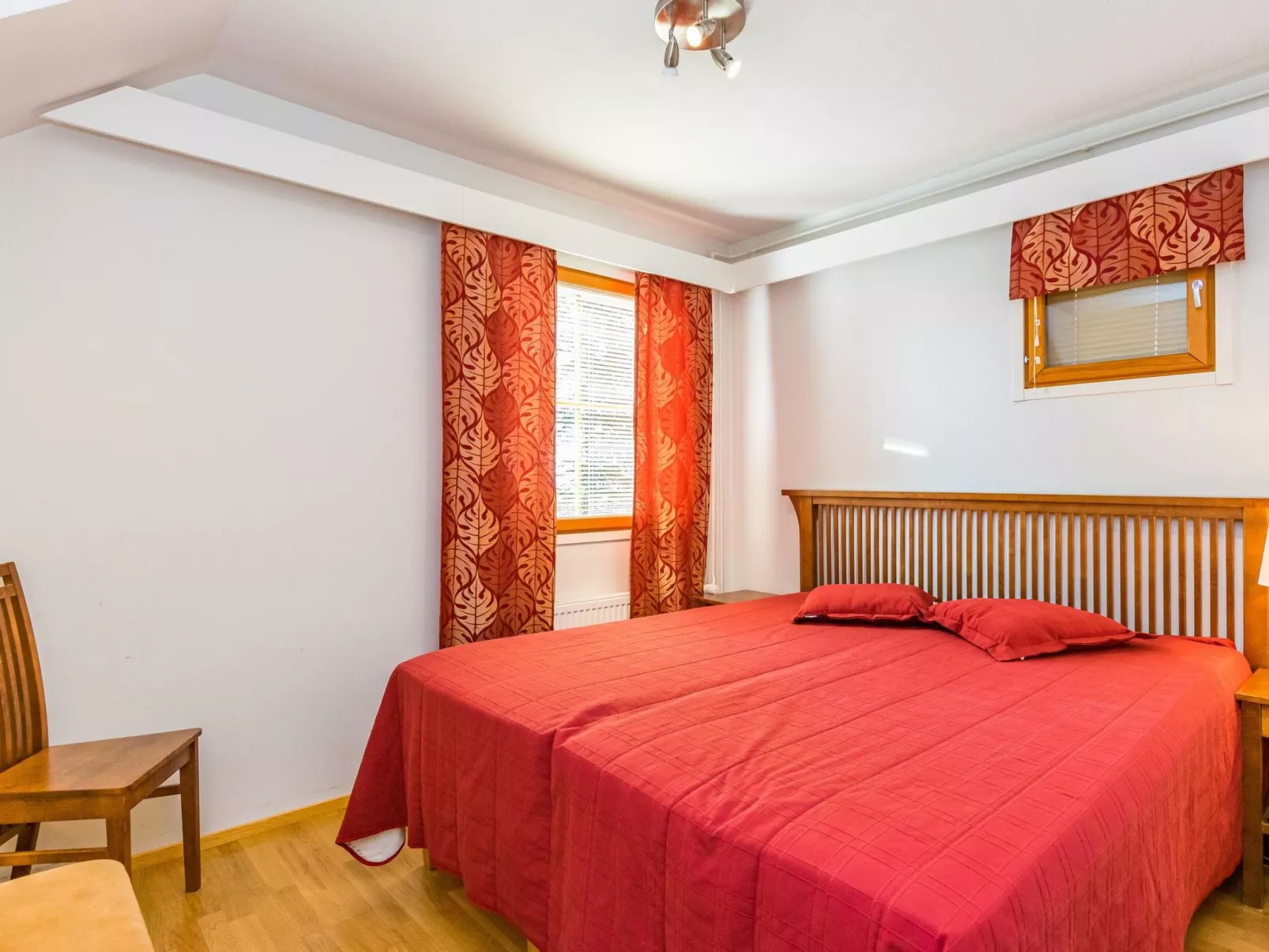 Karhunvartijan pirtti c4-Dedans