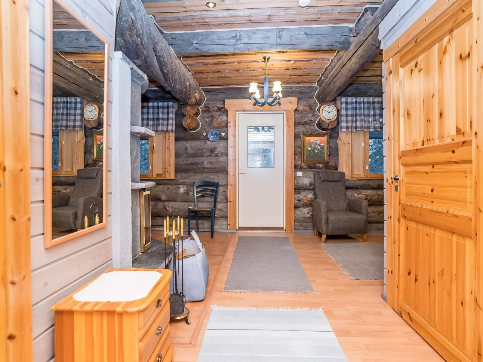 Pajalan honka-Dedans