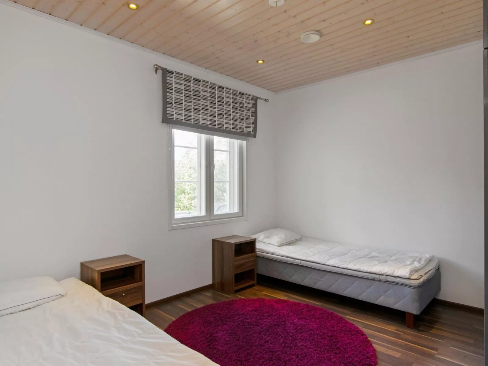 4 seasons hymy b-Dedans