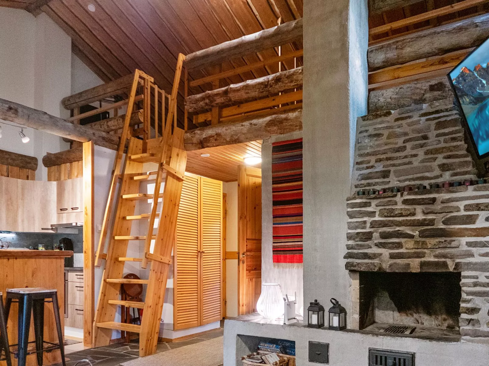 Vuokatinportti a 9-Inside