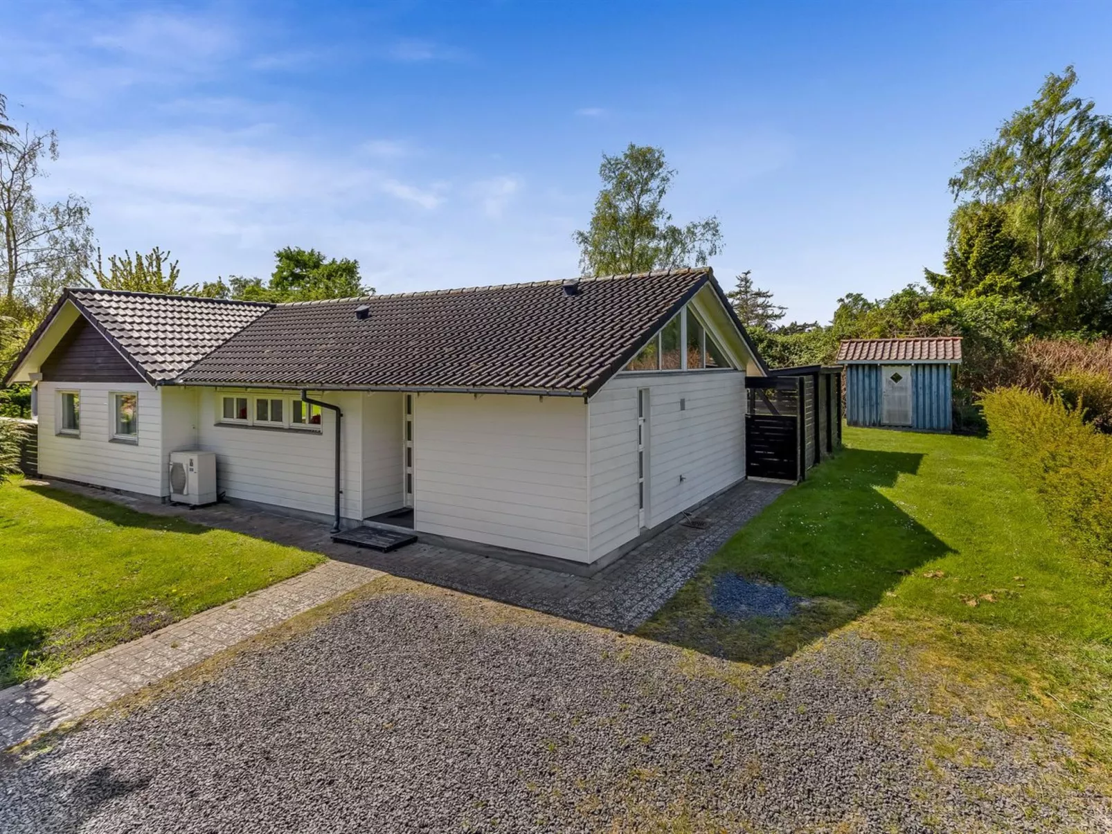 "Prohor" - 150m from the sea-Outside