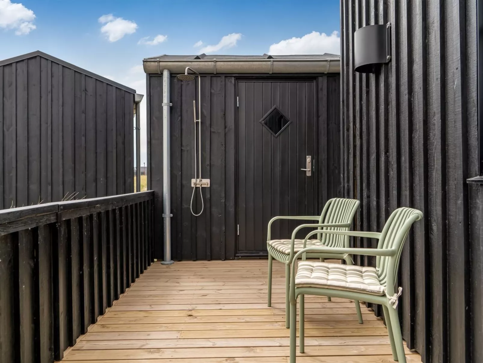 "Tessa" - 500m from the sea-Draußen