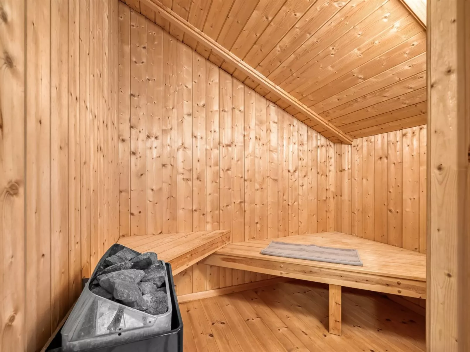 "Kuisma" - 11km from the sea-Drinnen