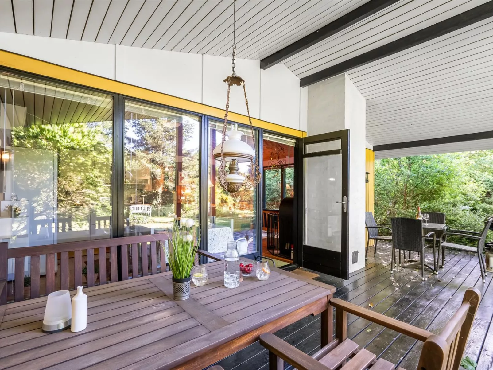 "Tenaya" - 200m to the fjord-Outside