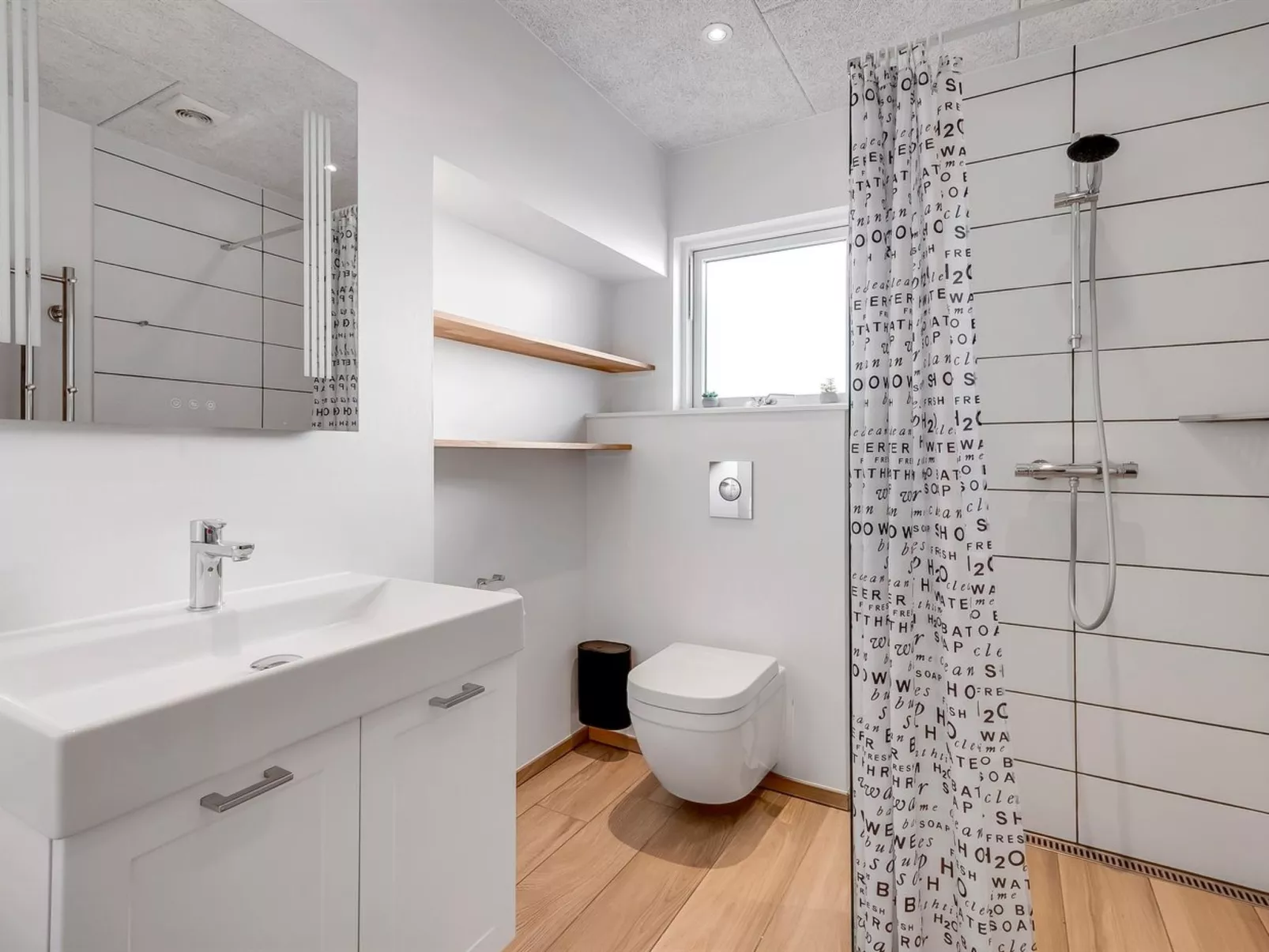 "Finulf" - 300m from the sea-Drinnen