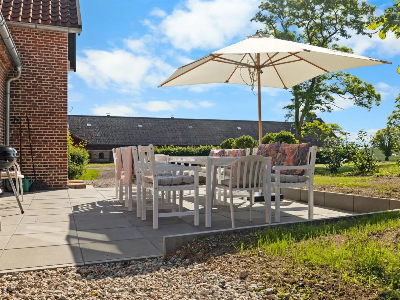 "Brun" - 1.5km from the sea-Outside