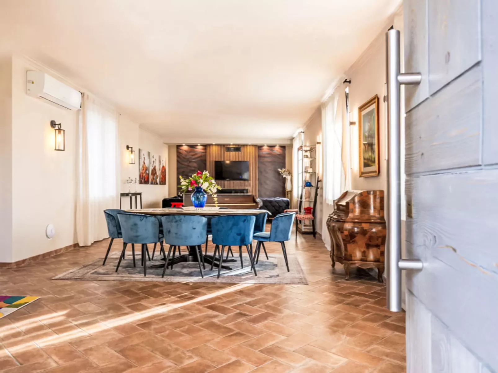 Umbriancevilla-Drinnen