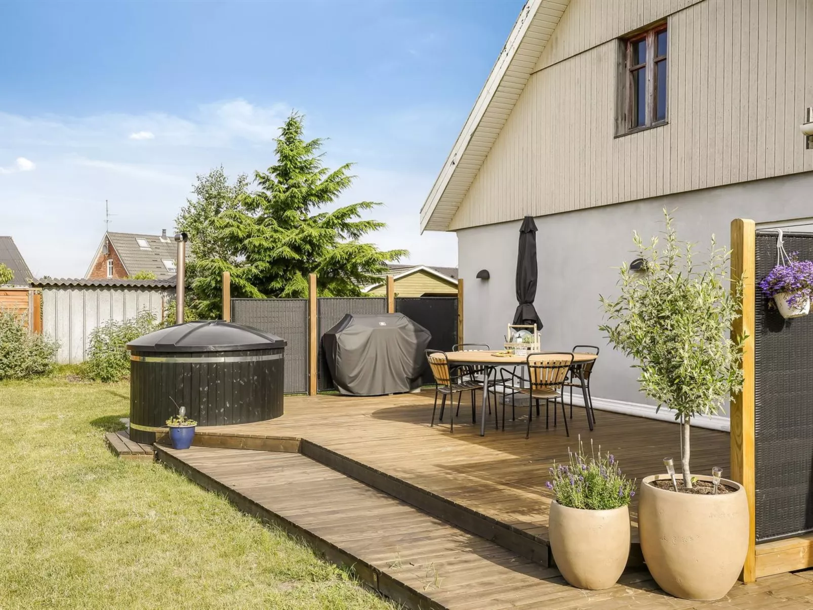 "Nanja" - 250m from the sea-Outside