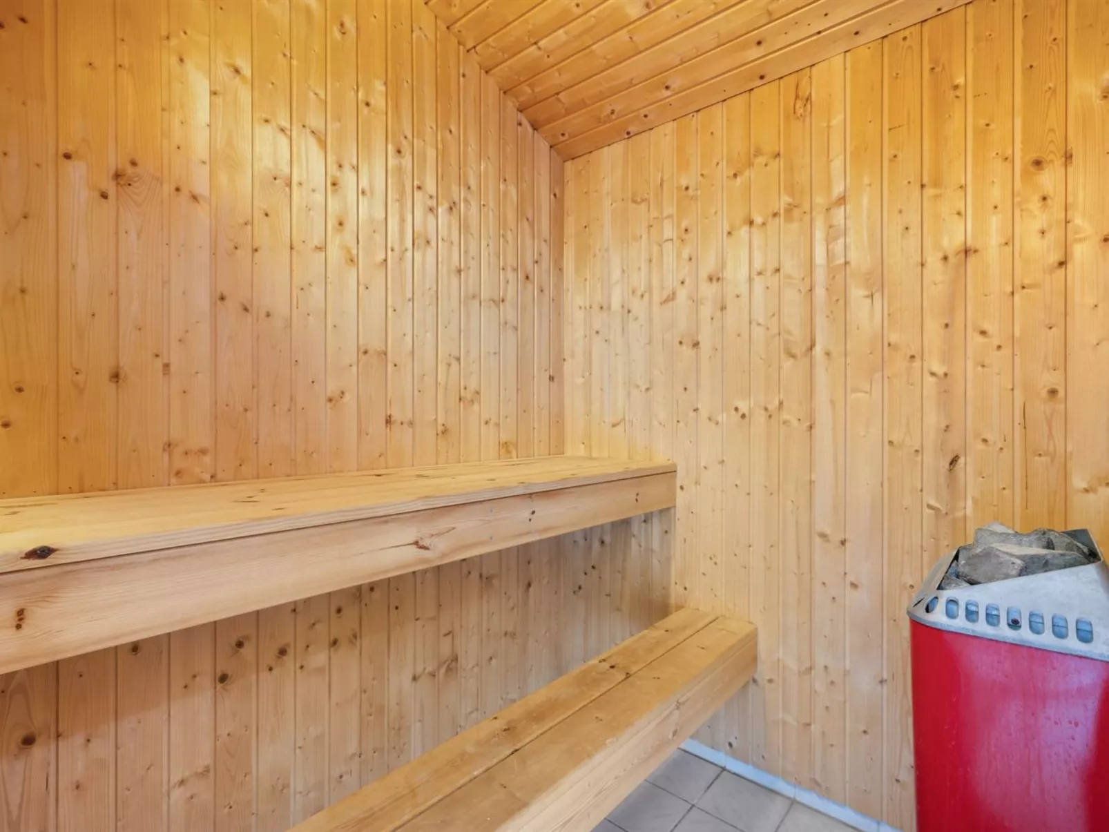 "Frederikke" - 875m from the sea-Inside