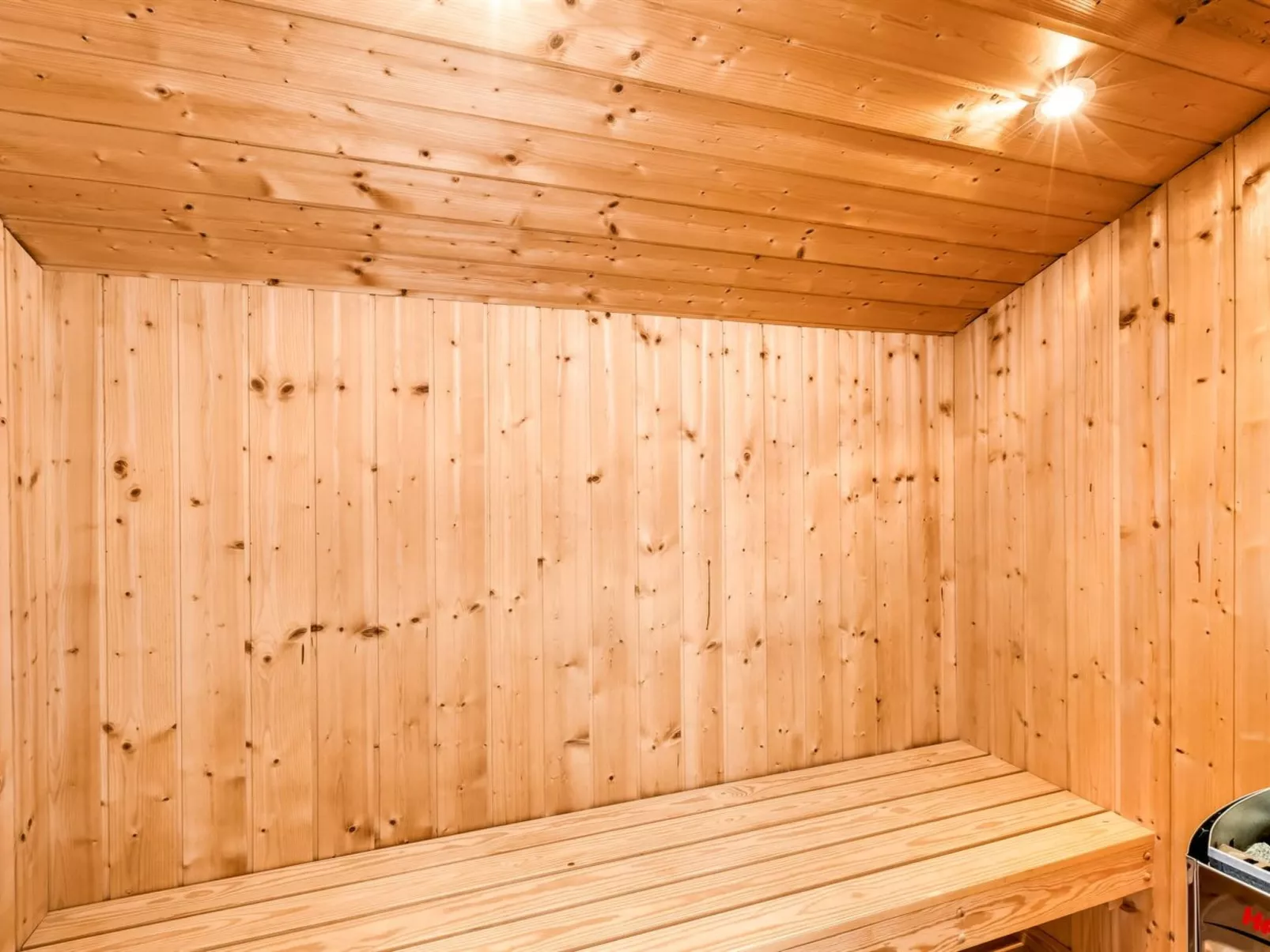 "Ariadne" - 400m from the sea-Dedans