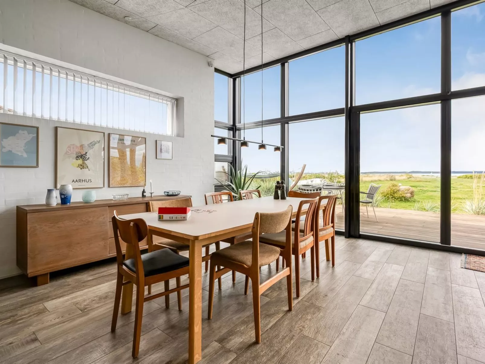 "Bondi" - 75m from the sea-Drinnen