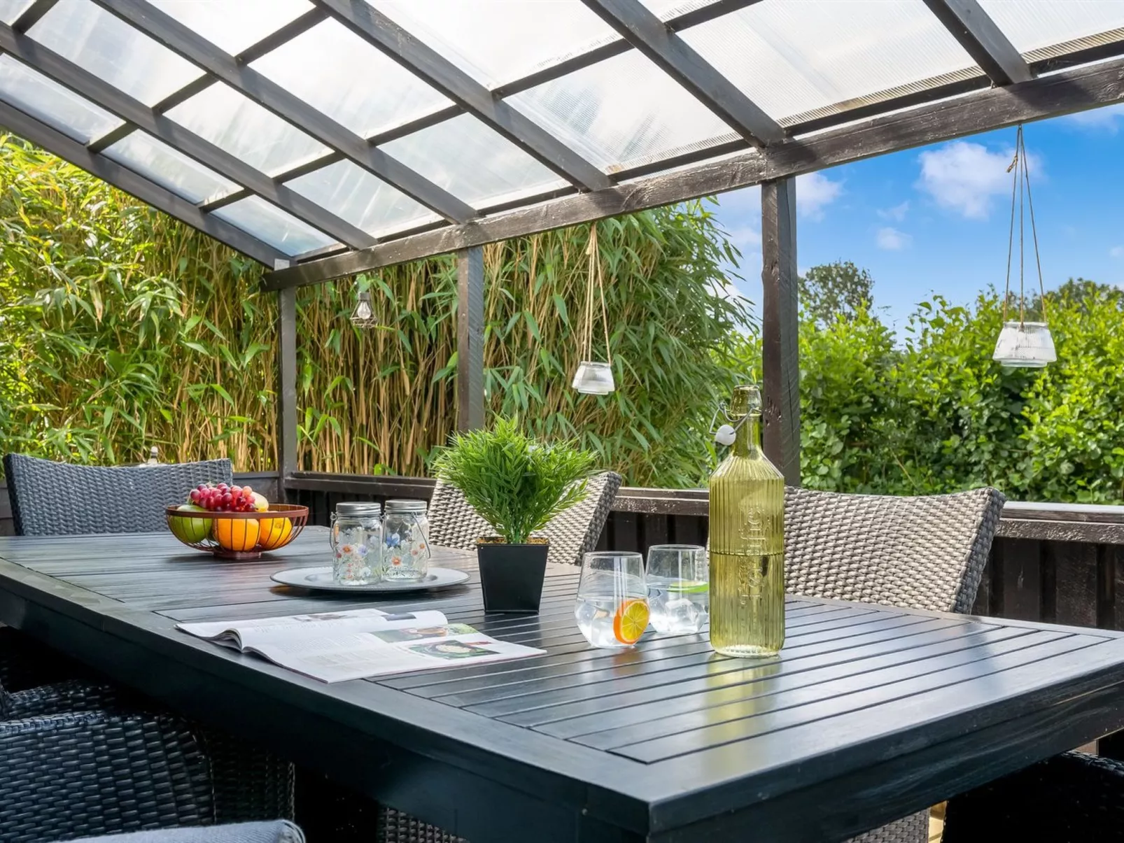 "Nicklas" - 250m from the sea-Draußen