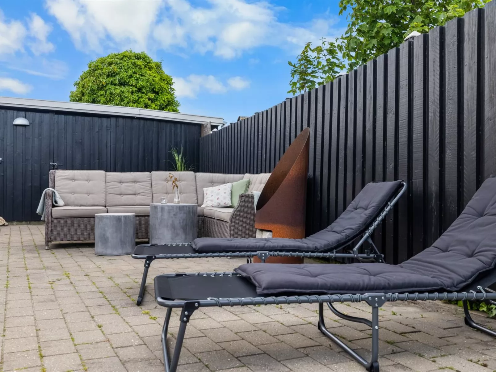 "Daya" - 75m from the sea-Draußen