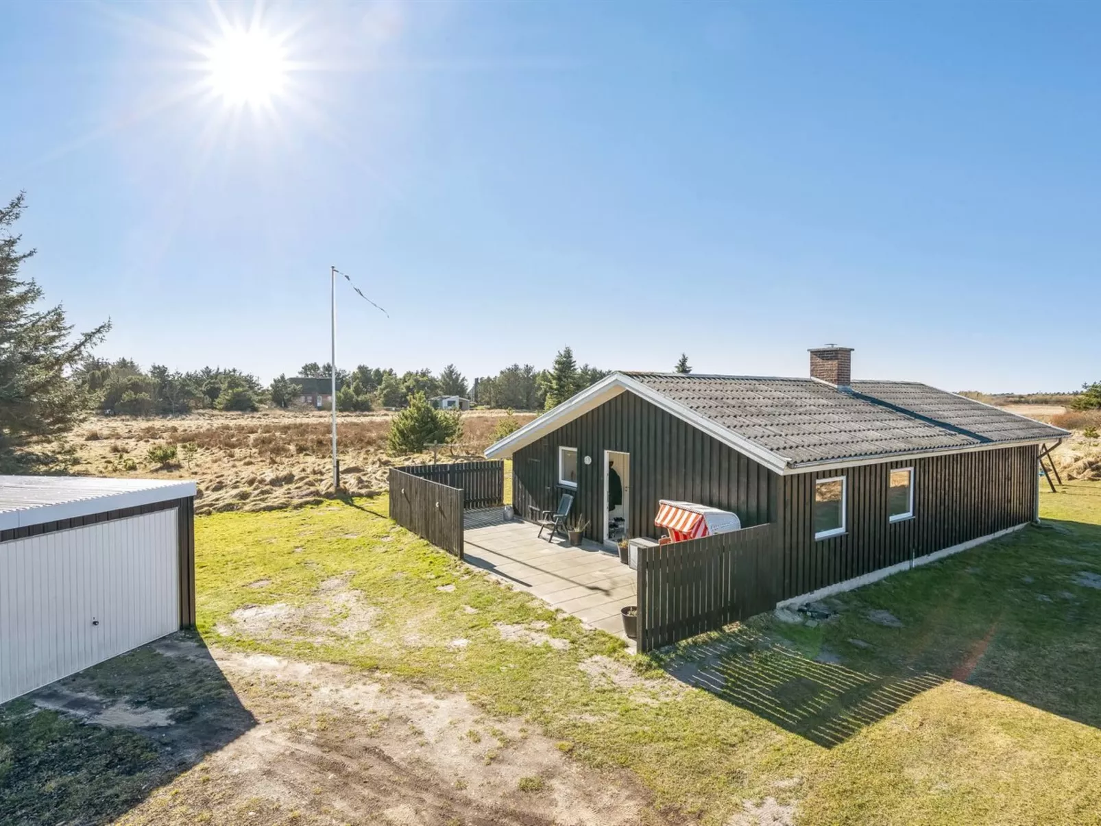 "Sinikka" - 900m from the sea-Draußen