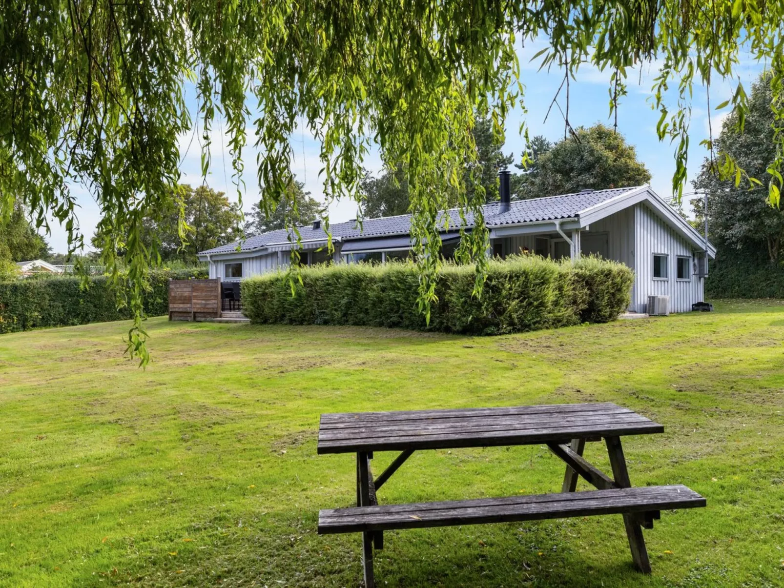 "Tanita" - 450m from the sea-Outside