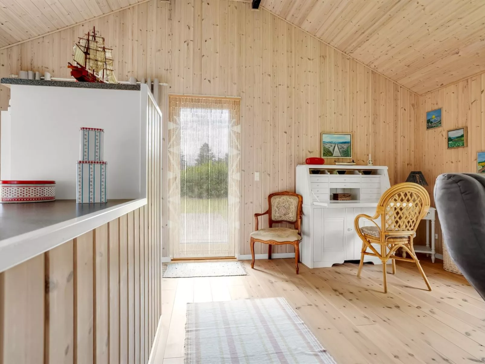 "Aleth" - 800m from the sea-Dedans