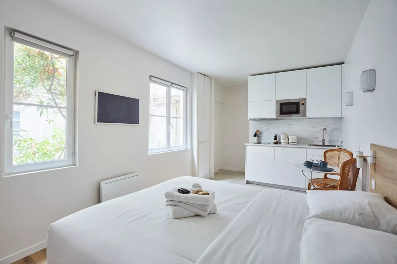 CHARLES19 STUDIO NEW-Nicht zugeordnet