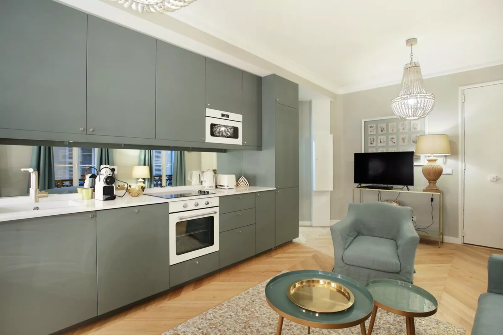 ISLY 1 D NEW-Non tagué