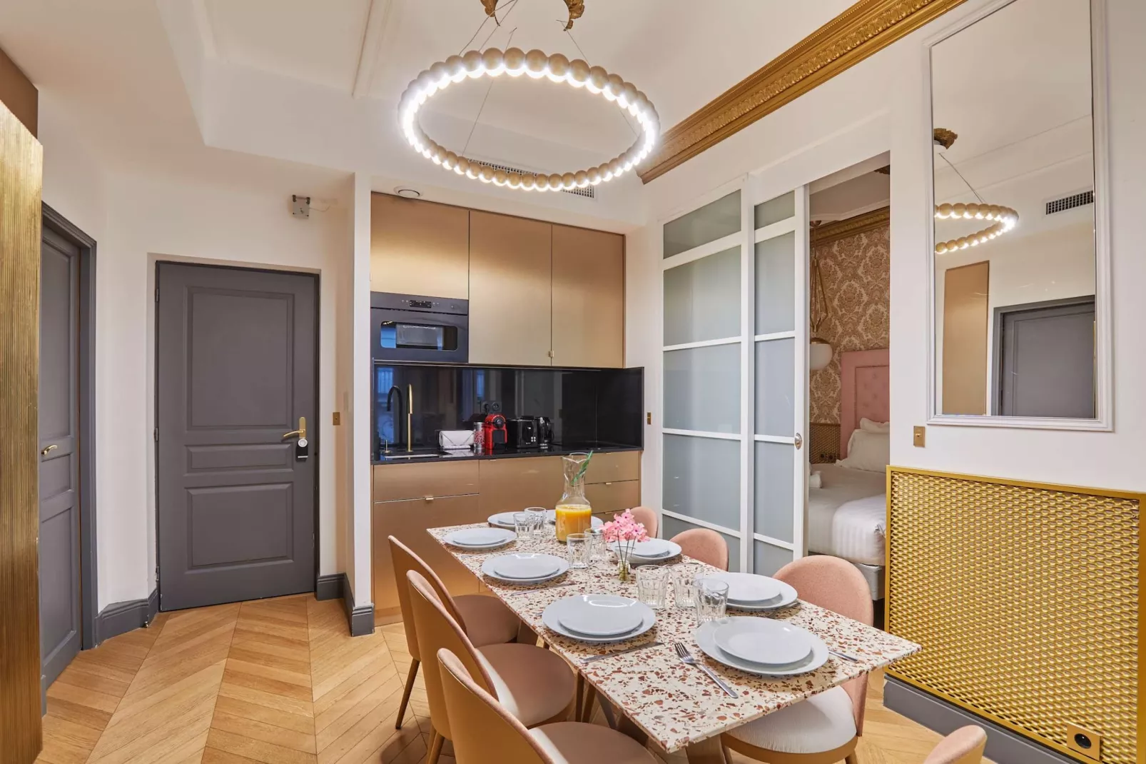 COLISEE D-Image-tags.