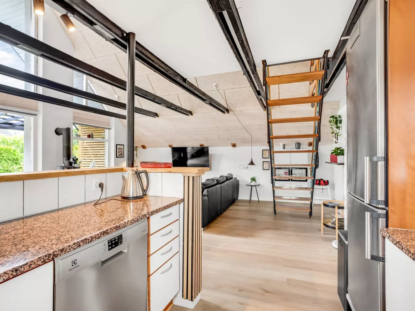 "Milutin" - 650m from the sea-Inside